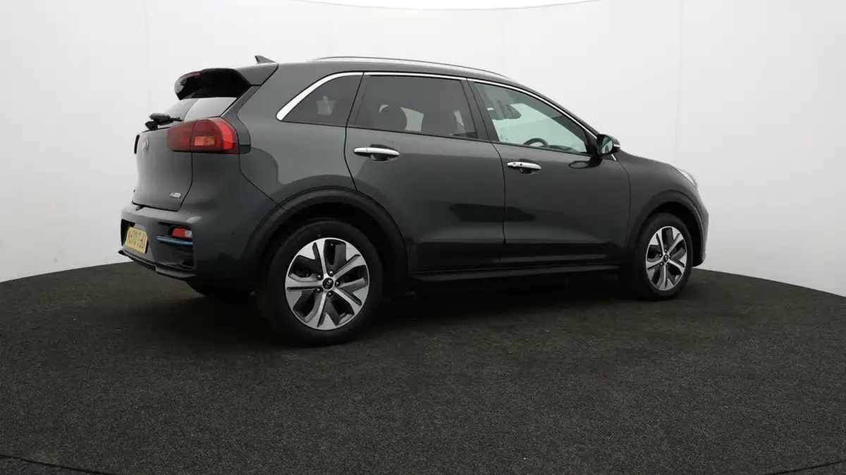 2020-kia-e-niro-ev-2-big-33