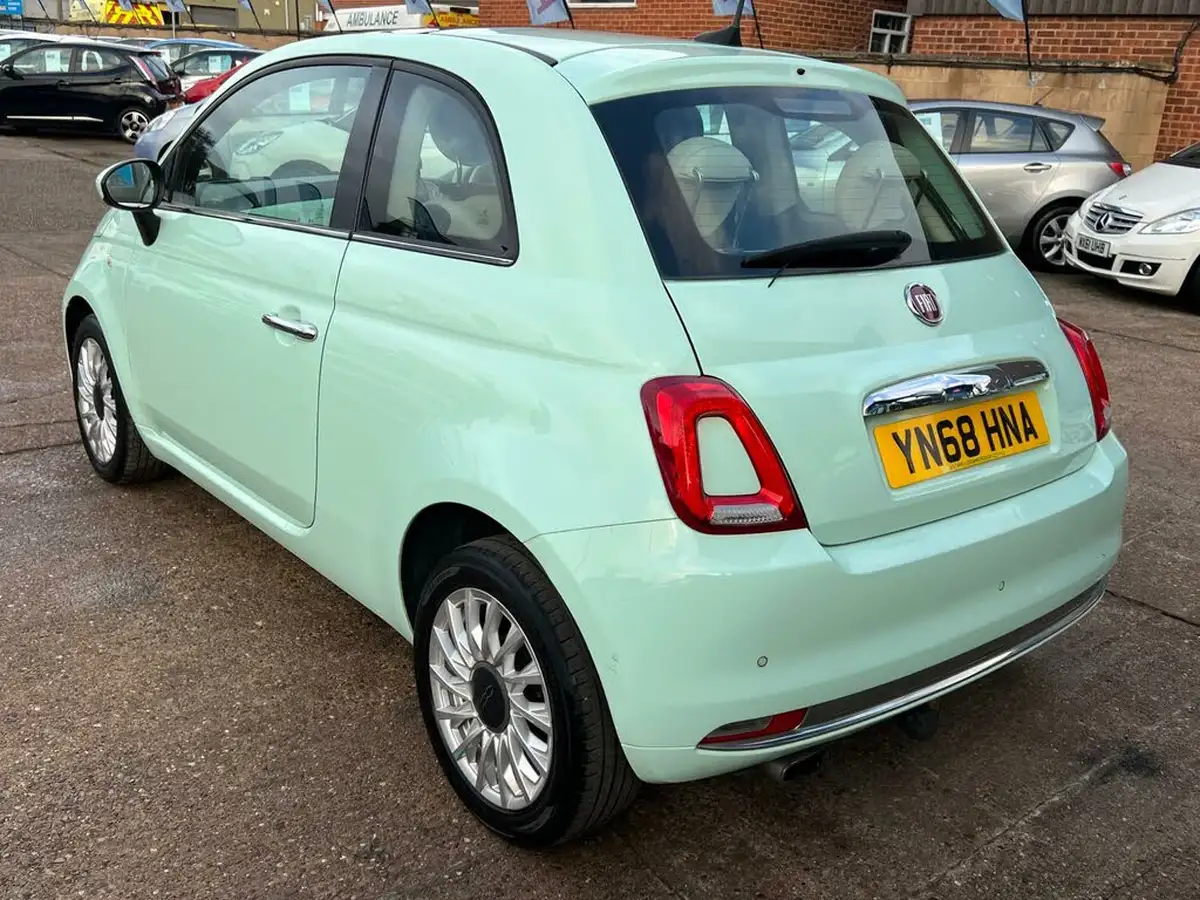 2018-fiat-500-12-lounge-big-45