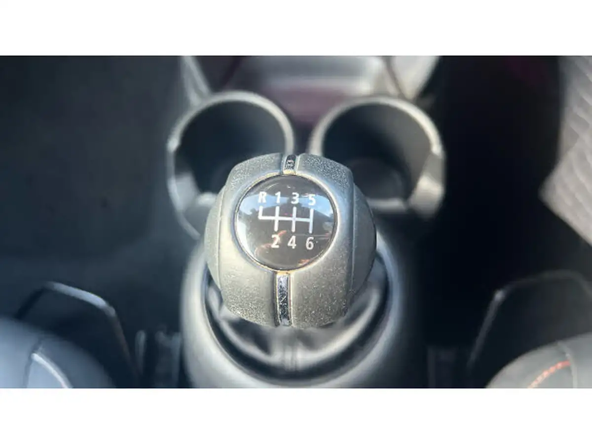 2019-mini-cooper-15-cooper-classic-convertible-2d-big-36