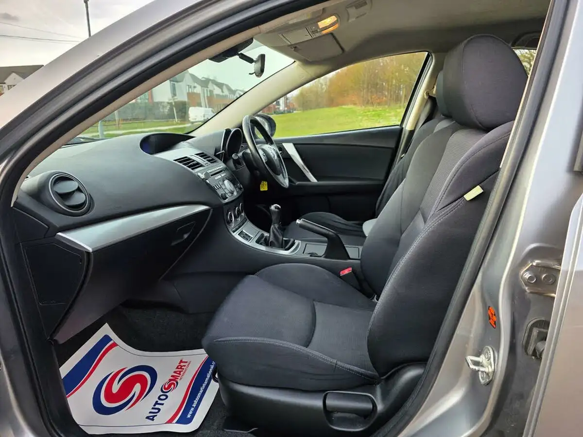 2010-mazda-mazda3-16-takuya-big-9