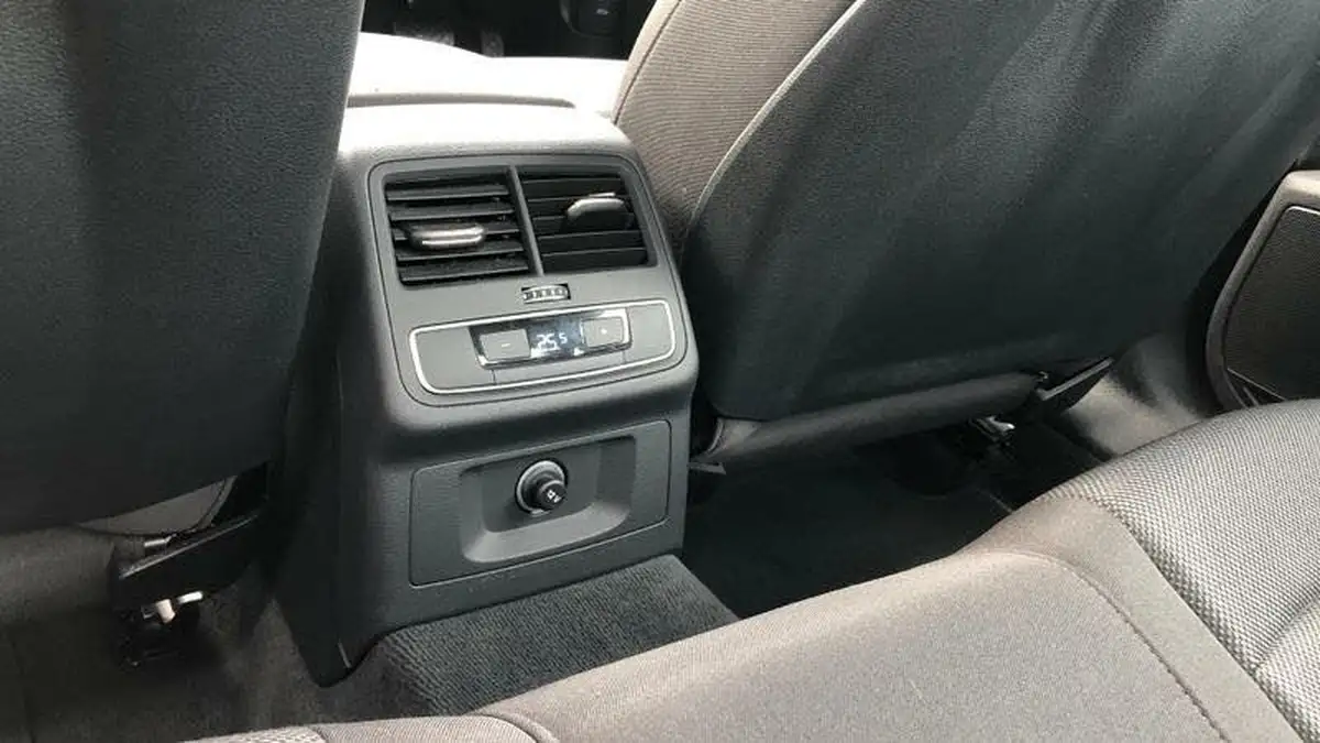 2021-audi-a4-20-35-tdi-technik-big-16