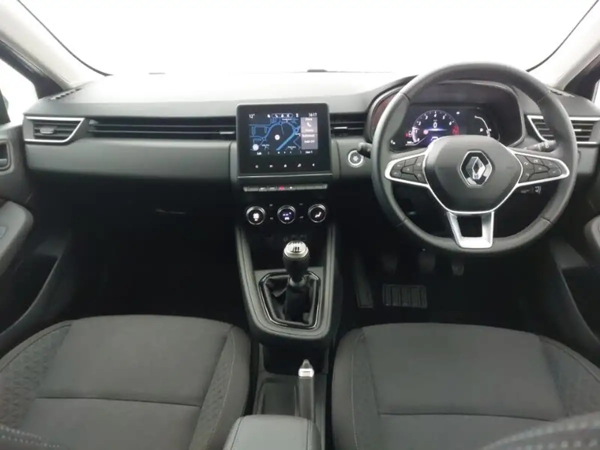 2023-renault-clio-10-tce-evolution-big-2