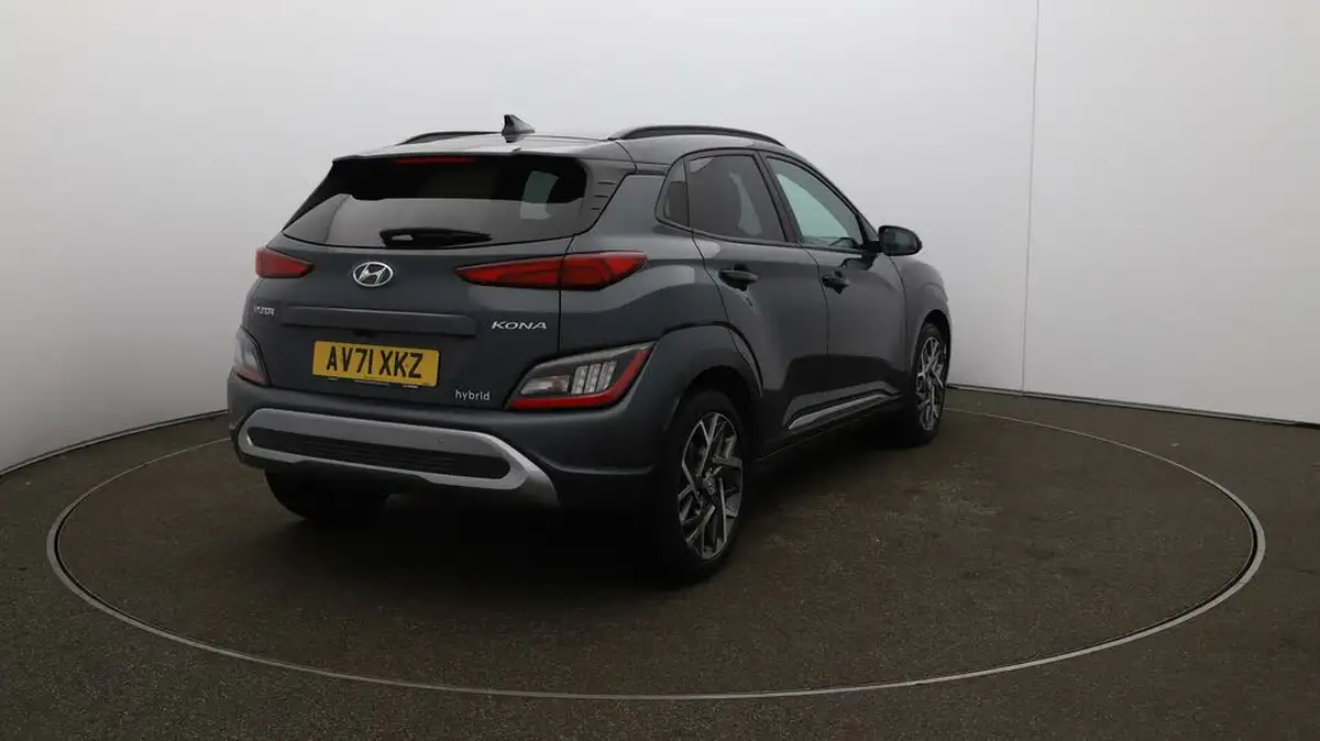 2022-hyundai-kona-16-gdi-premium-big-48