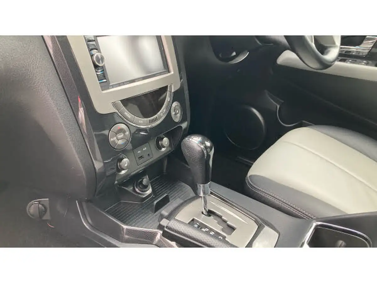 2016-kgm-ssangyong-rexton-w-22td-elx-big-12