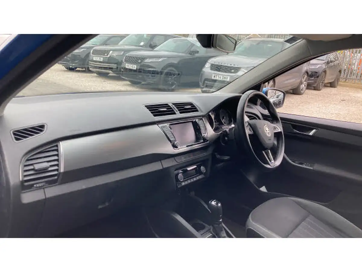 2018-skoda-fabia-10-tsi-se-l-109ps-estate-dsg-big-1