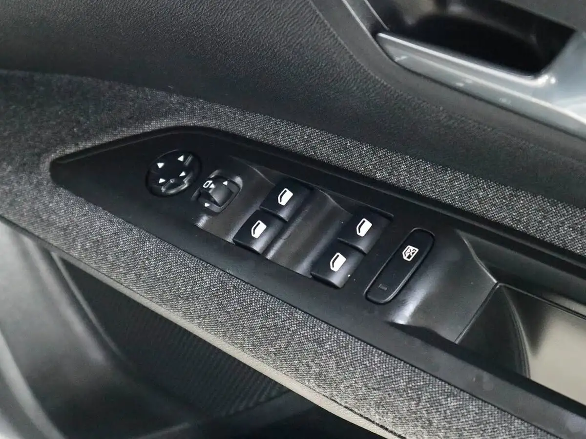 2021-peugeot-5008-suv-15-bluehdi-active-premium-big-25