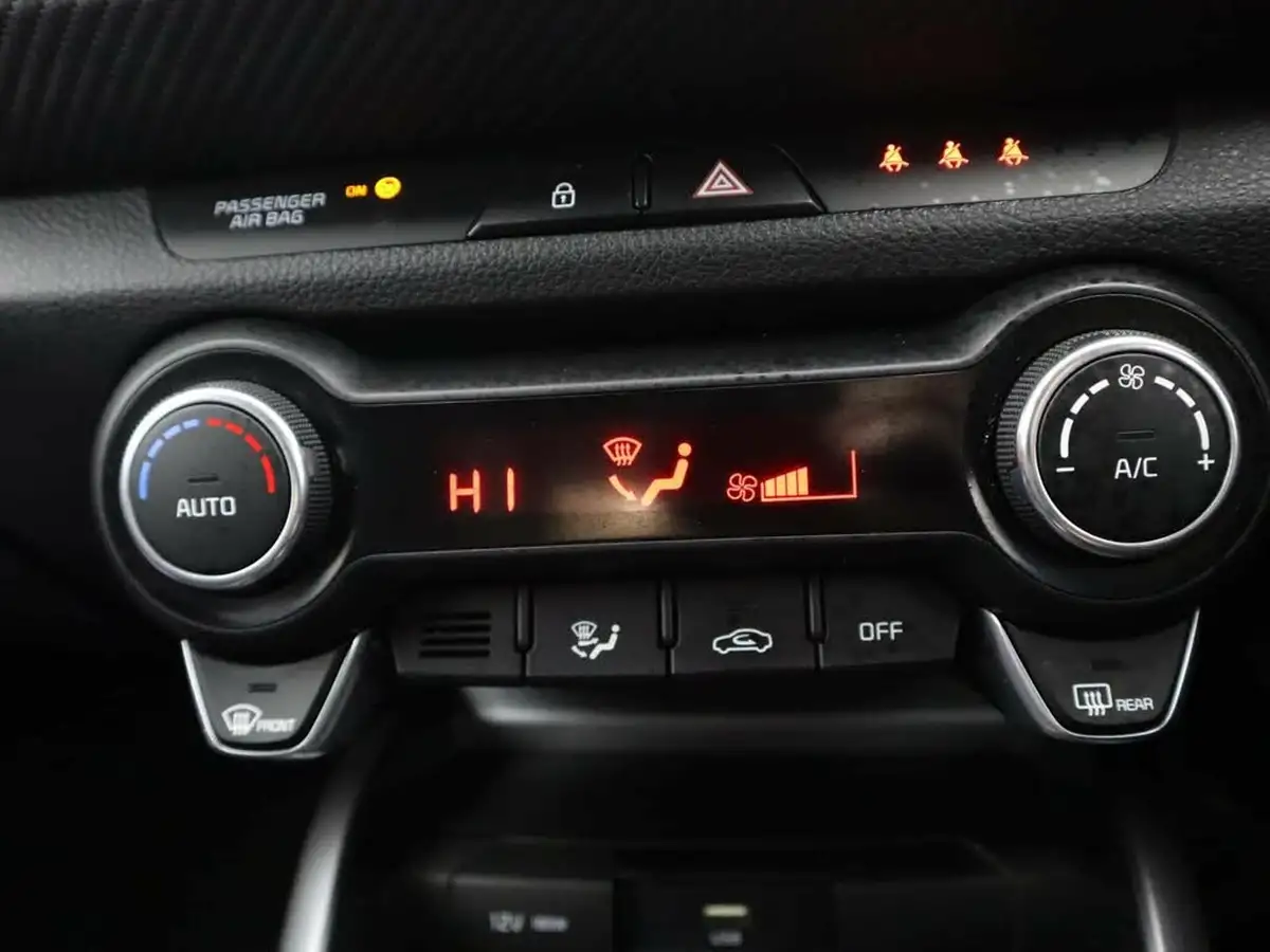2021-kia-stonic-10-t-gdi-gt-line-big-18