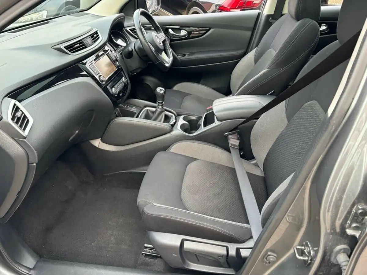 2021-nissan-qashqai-13-dig-t-n-connecta-140ps-big-8