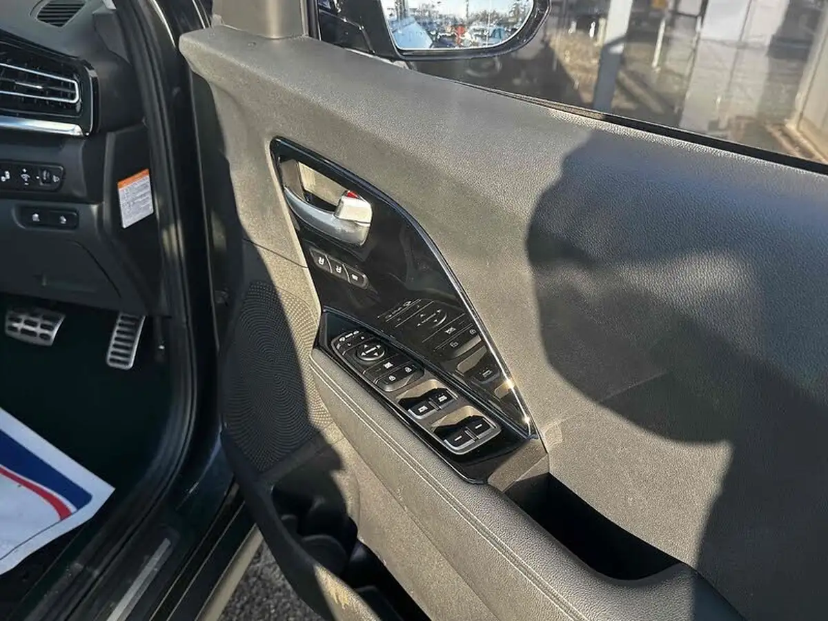 2021-kia-e-niro-ev-4-big-22