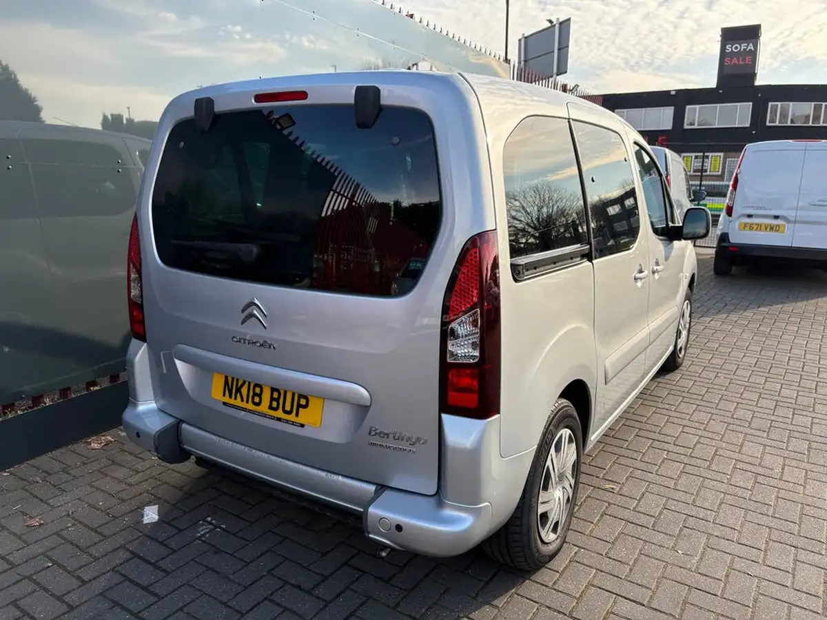 2018-citroen-berlingo-16-vti-multispace-feel-big-5