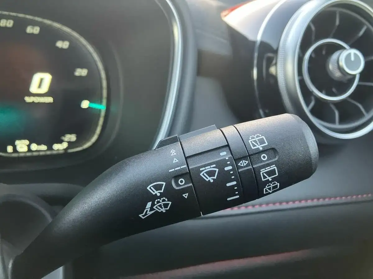 2024-mg-hs-15t-gdi-trophy-258ps-plug-in-hybrid-1490cc-auto-big-37