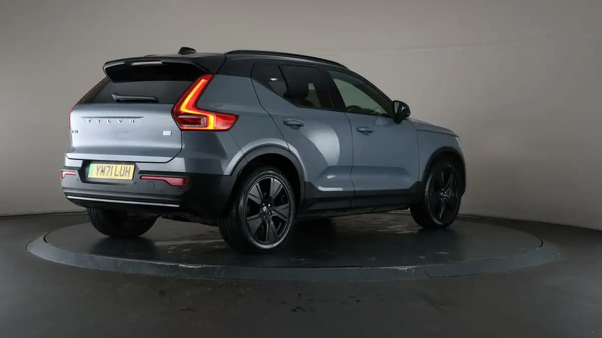 2022-volvo-xc40-e-twin-recharge-plus-big-66