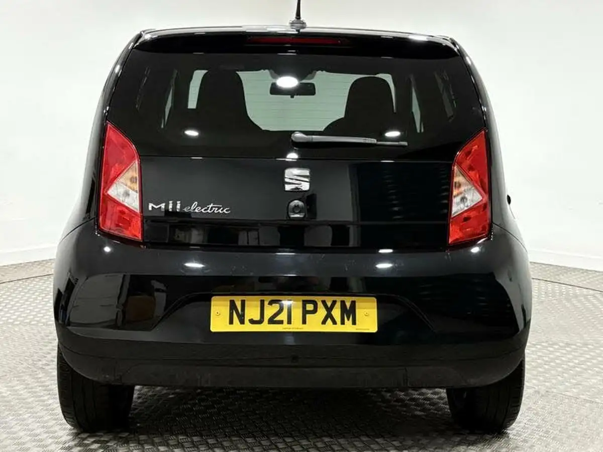 2021-seat-mii-e-big-3