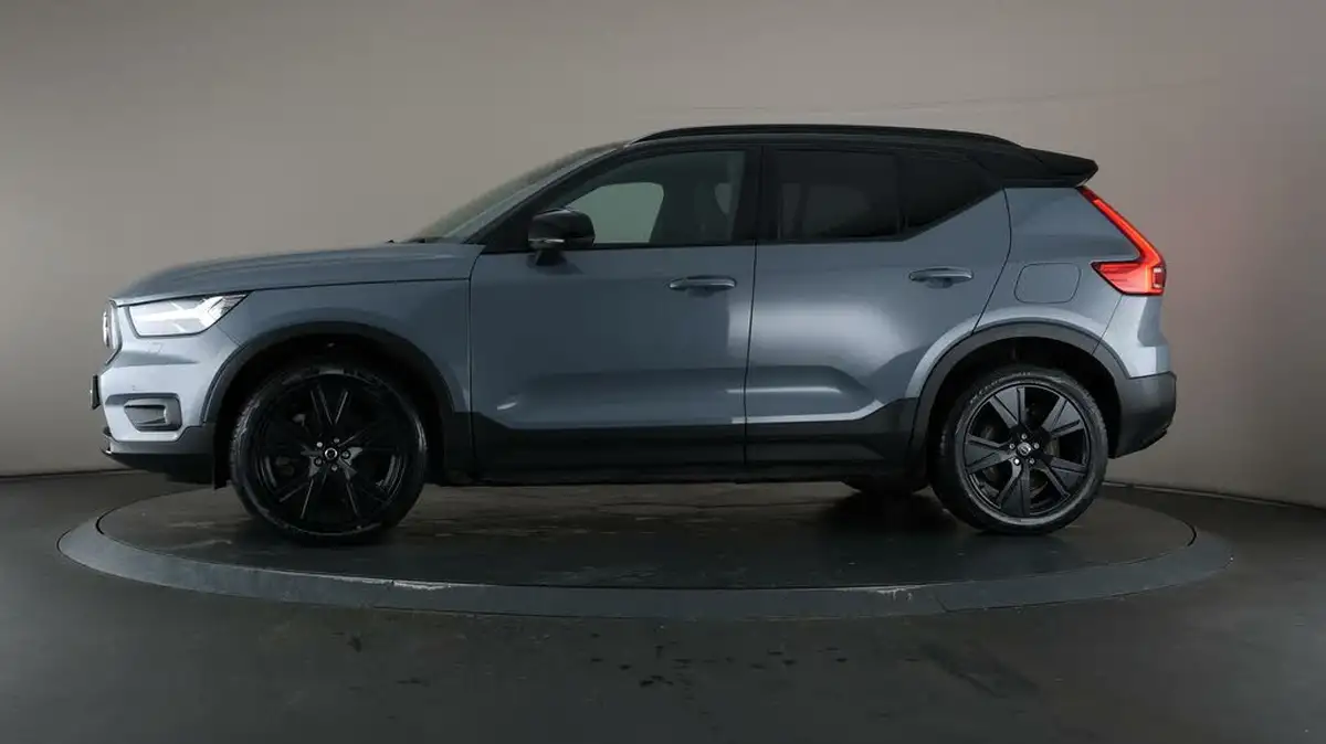2022-volvo-xc40-e-twin-recharge-plus-big-38