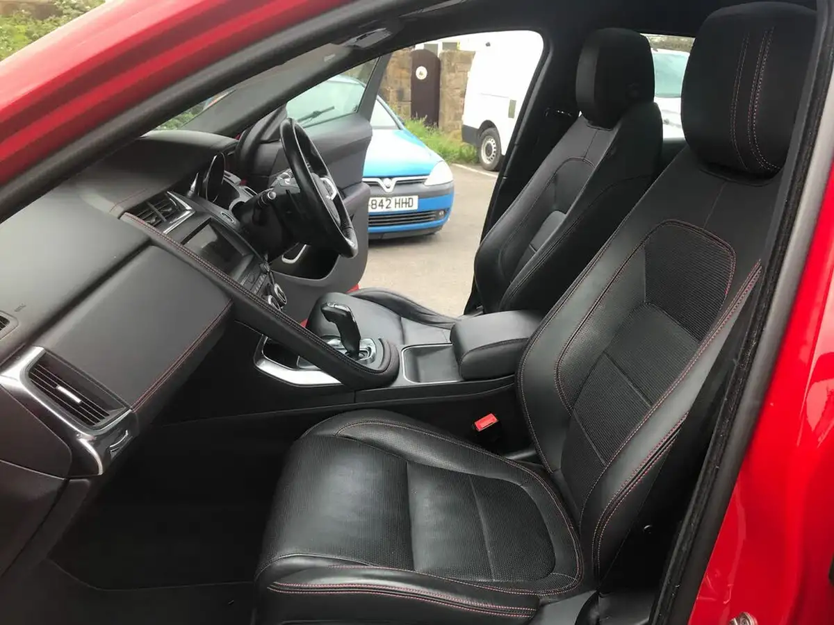 2018-jaguar-e-pace-20-i4d-first-edition-big-11
