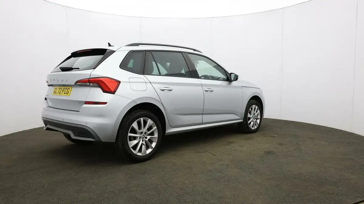 2022-skoda-kamiq-10-tsi-se-drive-111ps-big-6