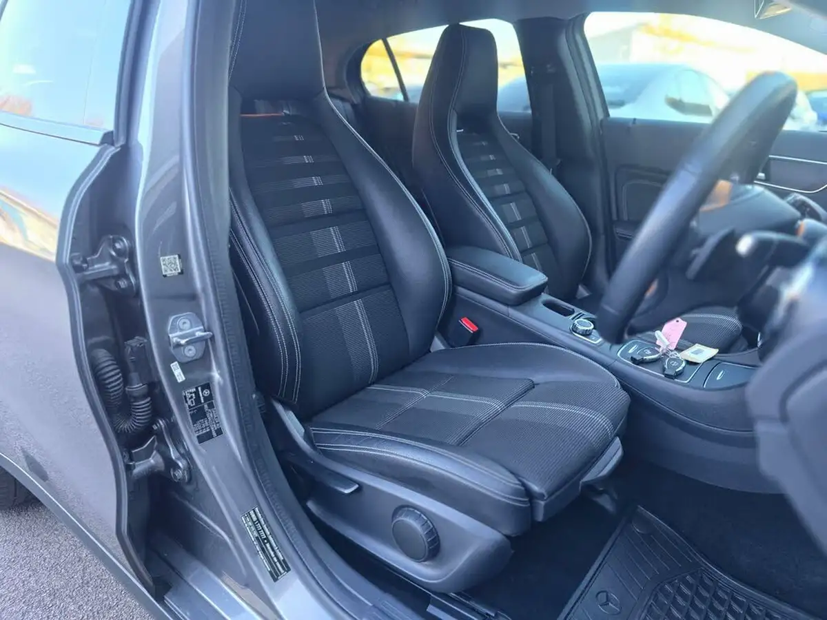 2018-mercedes-benz-gla-class-16-gla-180-urban-edition-ss-7g-dct-big-34