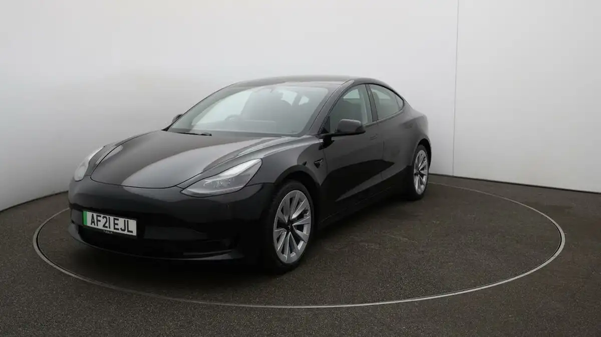 2021-tesla-model-3-e-standard-plus-big-27