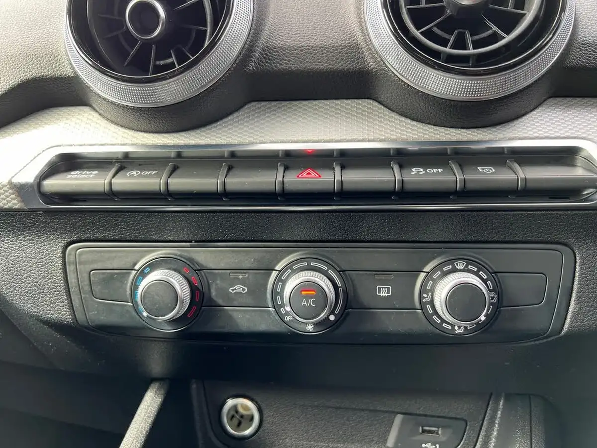 2021-audi-q2-15-35-tfsi-sport-s-tronic-big-21