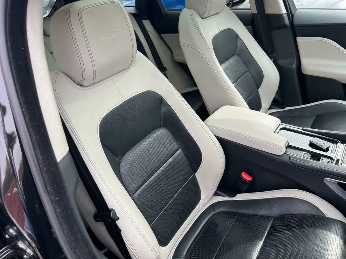 2019-jaguar-f-pace-30td-s-v6-ss-big-29