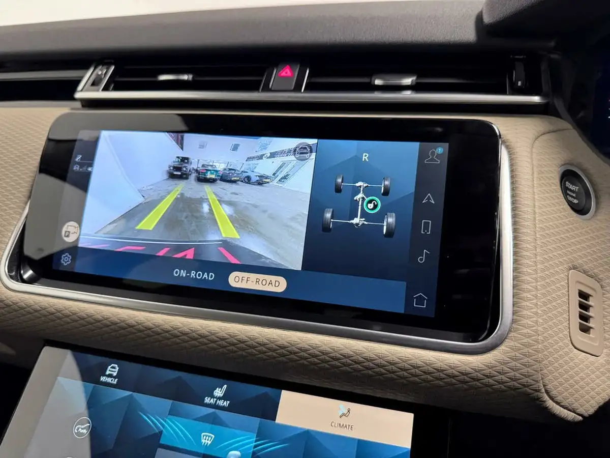 2021-land-rover-range-rover-velar-20-d200-se-big-49