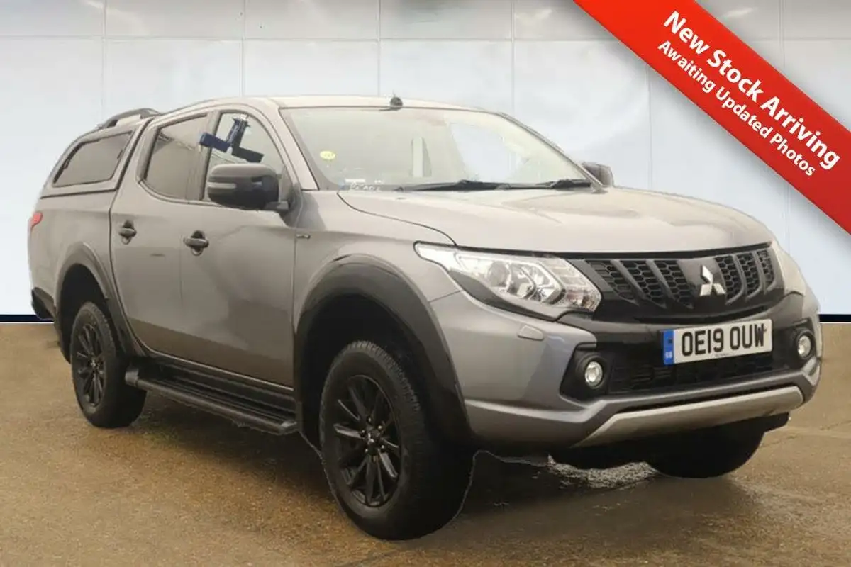 2019-mitsubishi-l200-24di-d-challenger-big-0