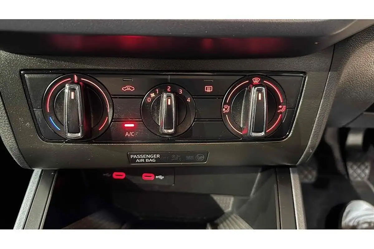 2021-seat-arona-10-tsi-evo-se-technology-big-25