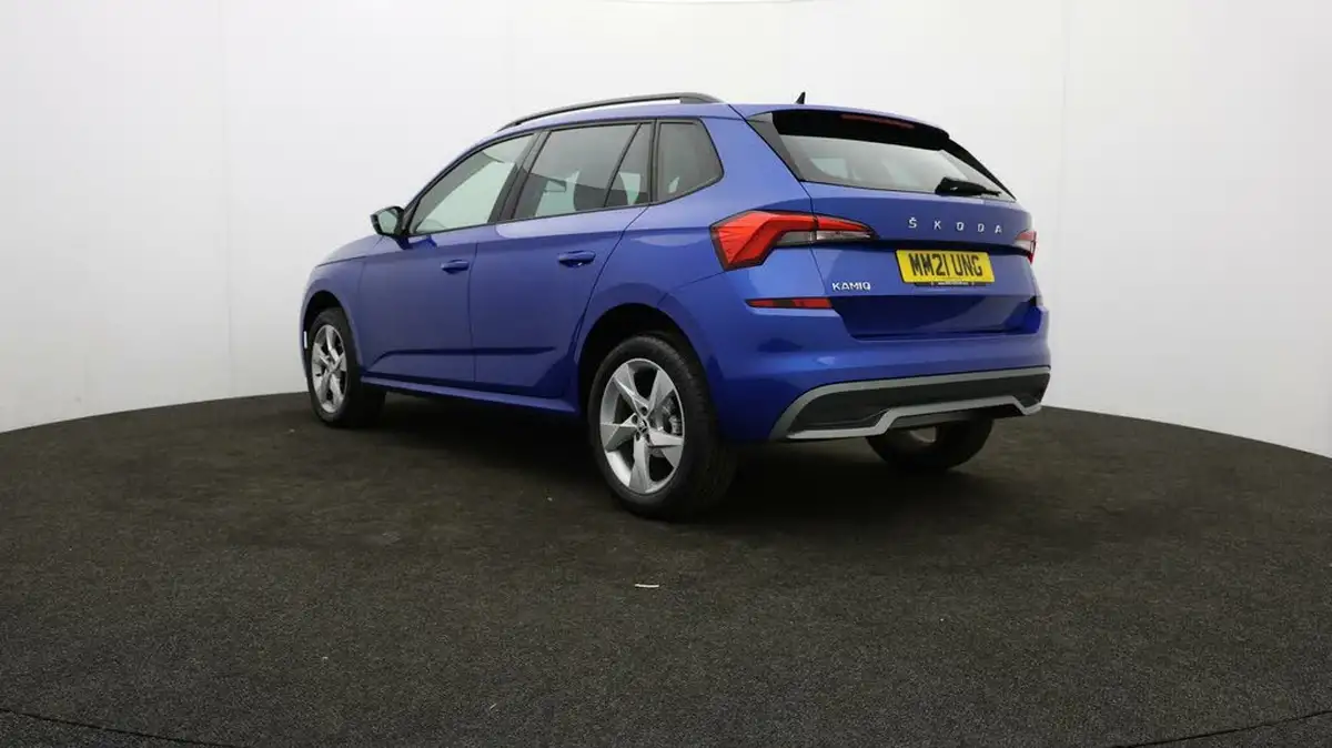 2021-skoda-kamiq-10-tsi-se-drive-109ps-dsg-big-73