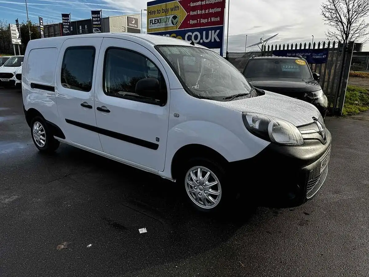 2016-renault-kangoo-maxi-e-i-maxi-ze-crew-cab-big-3