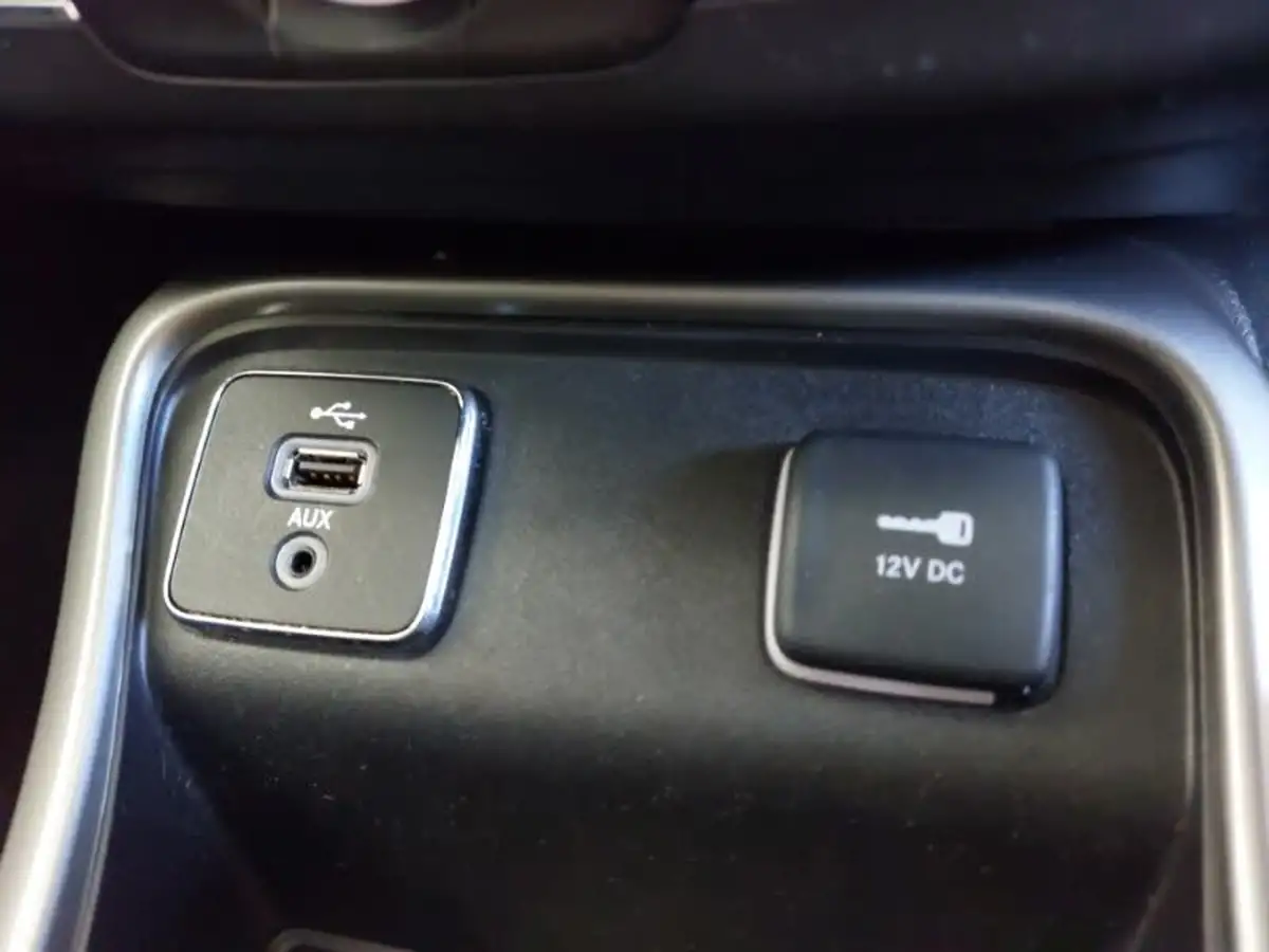 2018-jeep-compass-14-multiair-ii-longitude-big-15