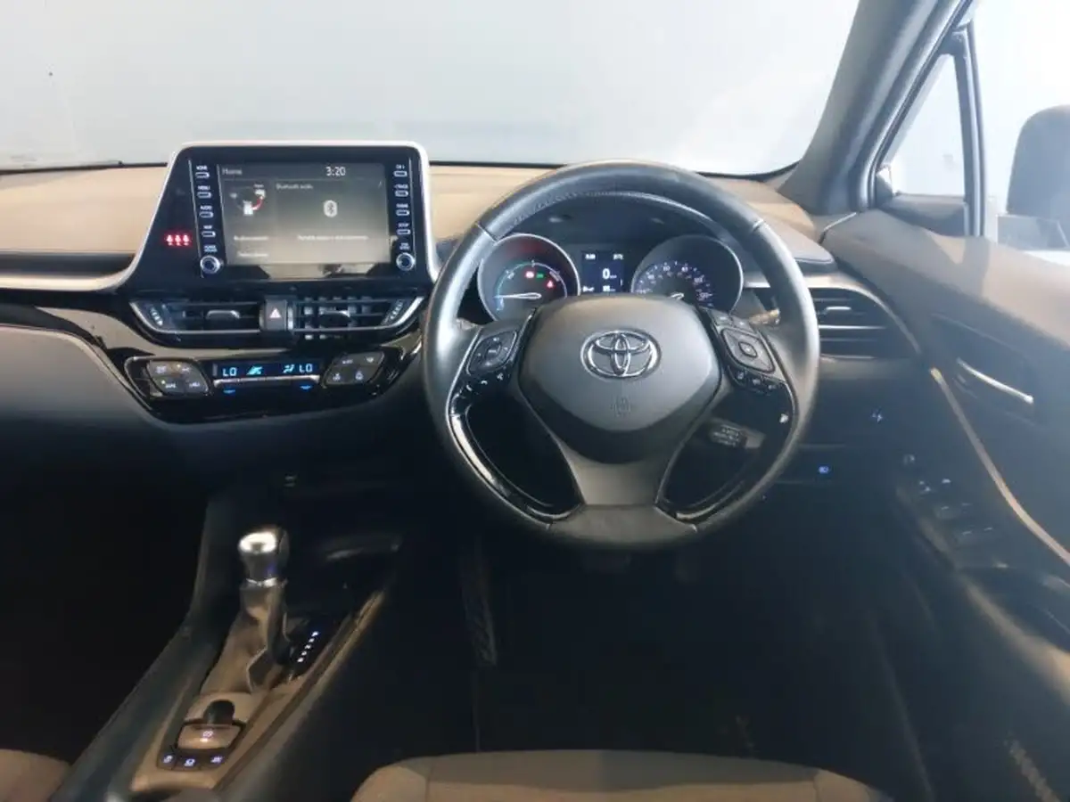 2022-toyota-c-hr-18-vvt-i-icon-big-6