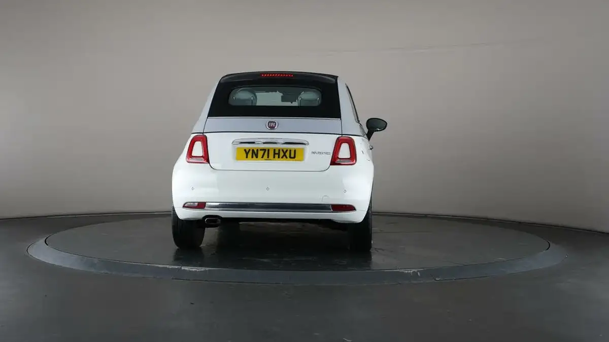 2021-fiat-500c-10-dolcevita-big-65