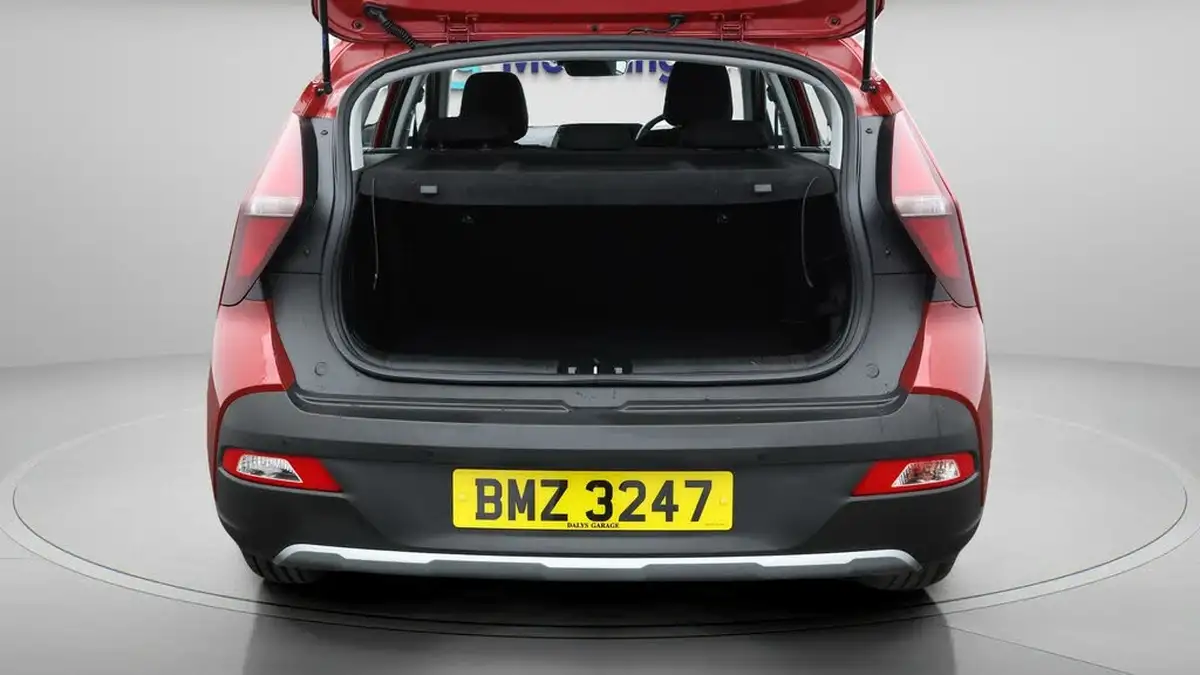 2023-hyundai-bayon-10-t-gdi-se-connect-dct-big-16