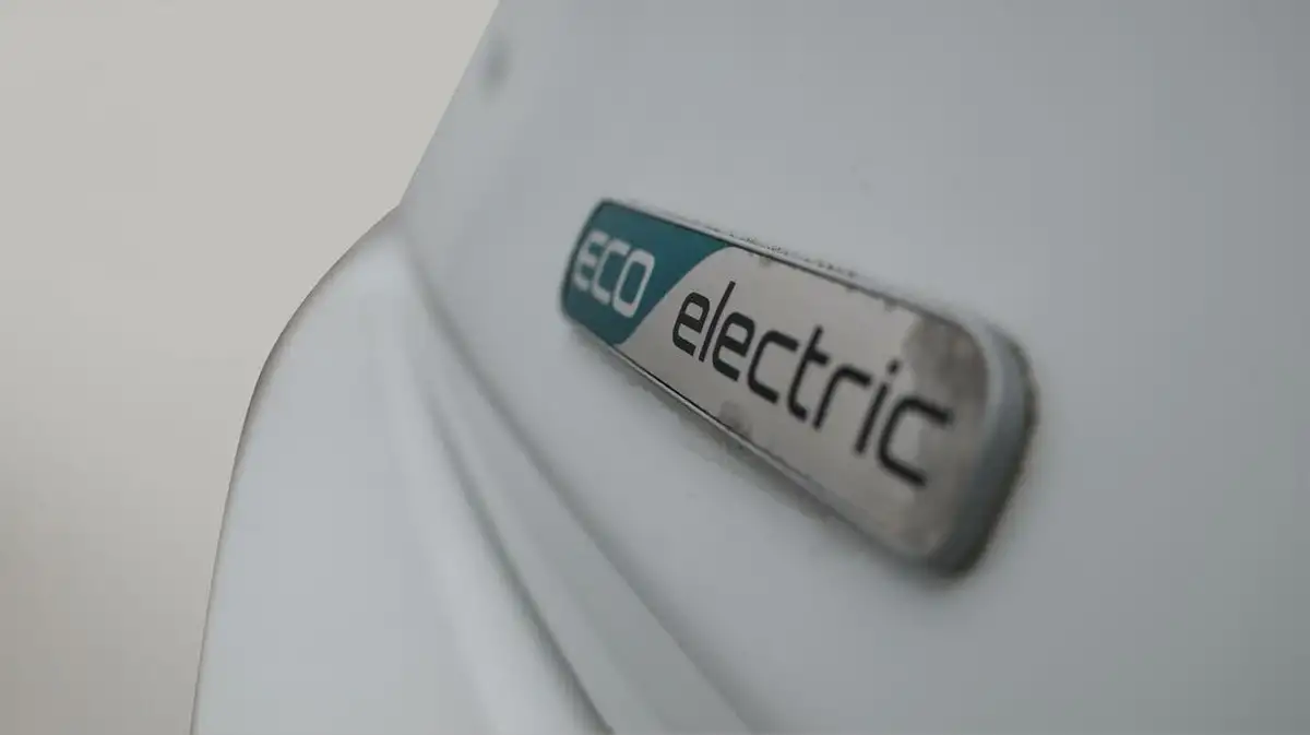 2022-kia-niro-ev-e-2-big-22
