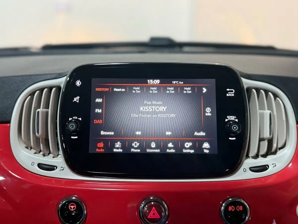 2020-fiat-500-12-star-big-17