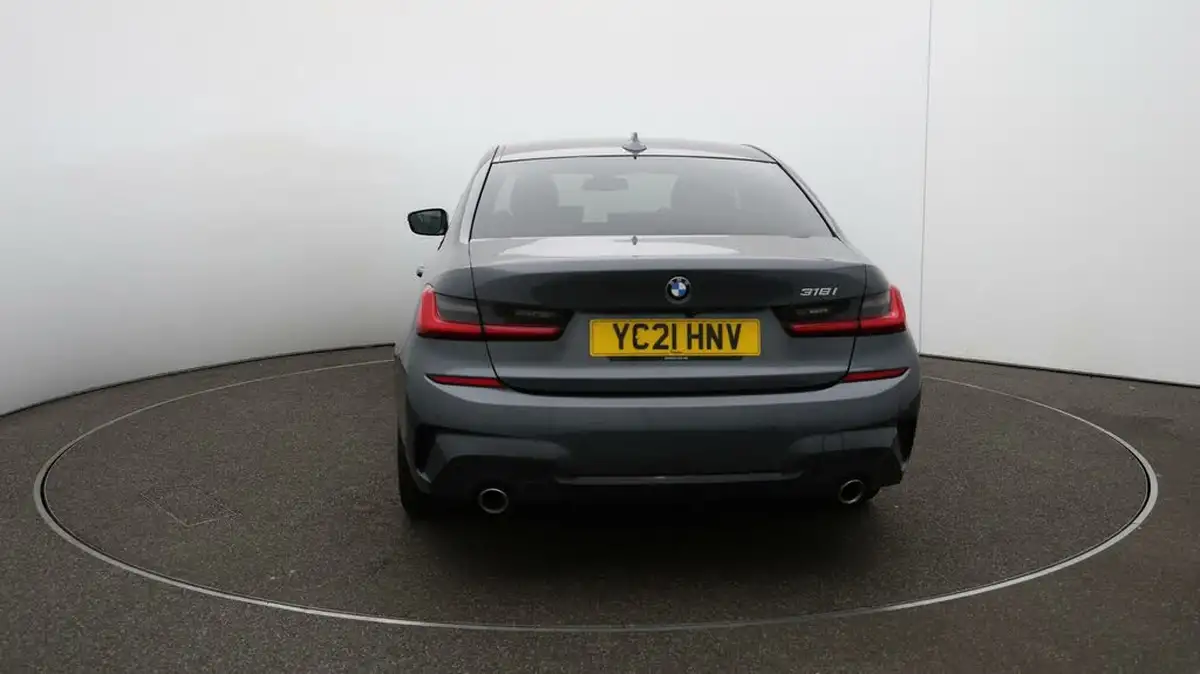 2021-bmw-3-series-20-318i-m-sport-saloon-4d-big-6