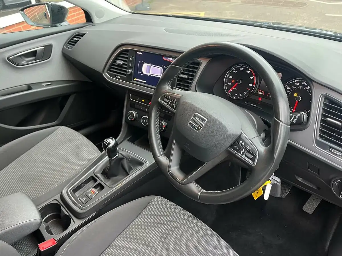 2019-seat-leon-10-tsi-se-dynamic-estate-big-25