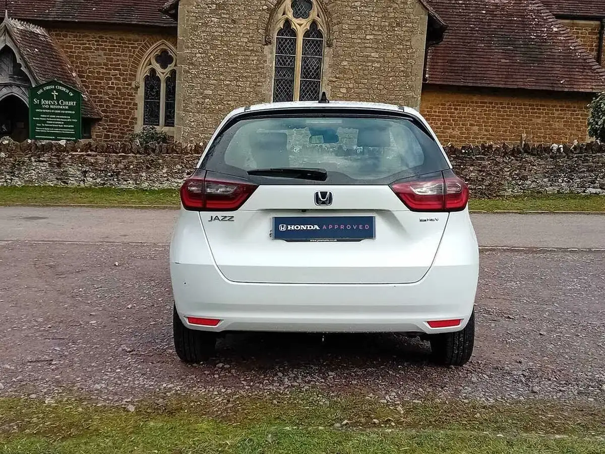 2020-honda-jazz-15-i-mmd-se-big-6