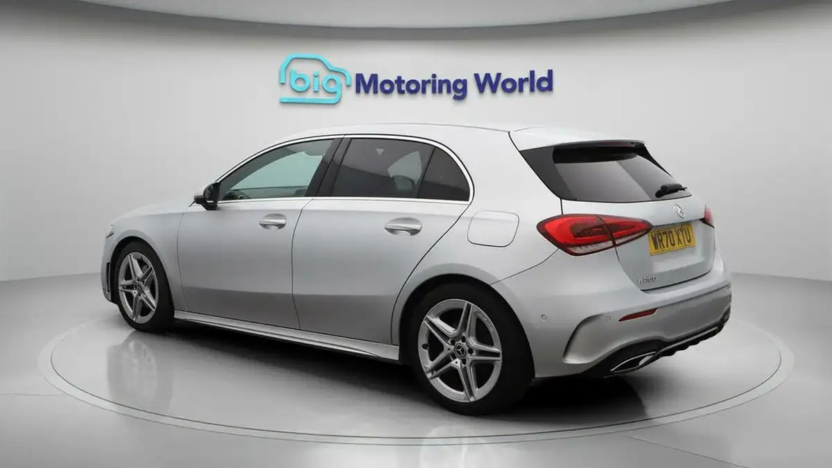 2020-mercedes-benz-a-class-13-a200-amg-line-executive-hatchback-5d-7g-dct-big-5