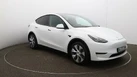 2022-tesla-model-y-e-long-range-small-37