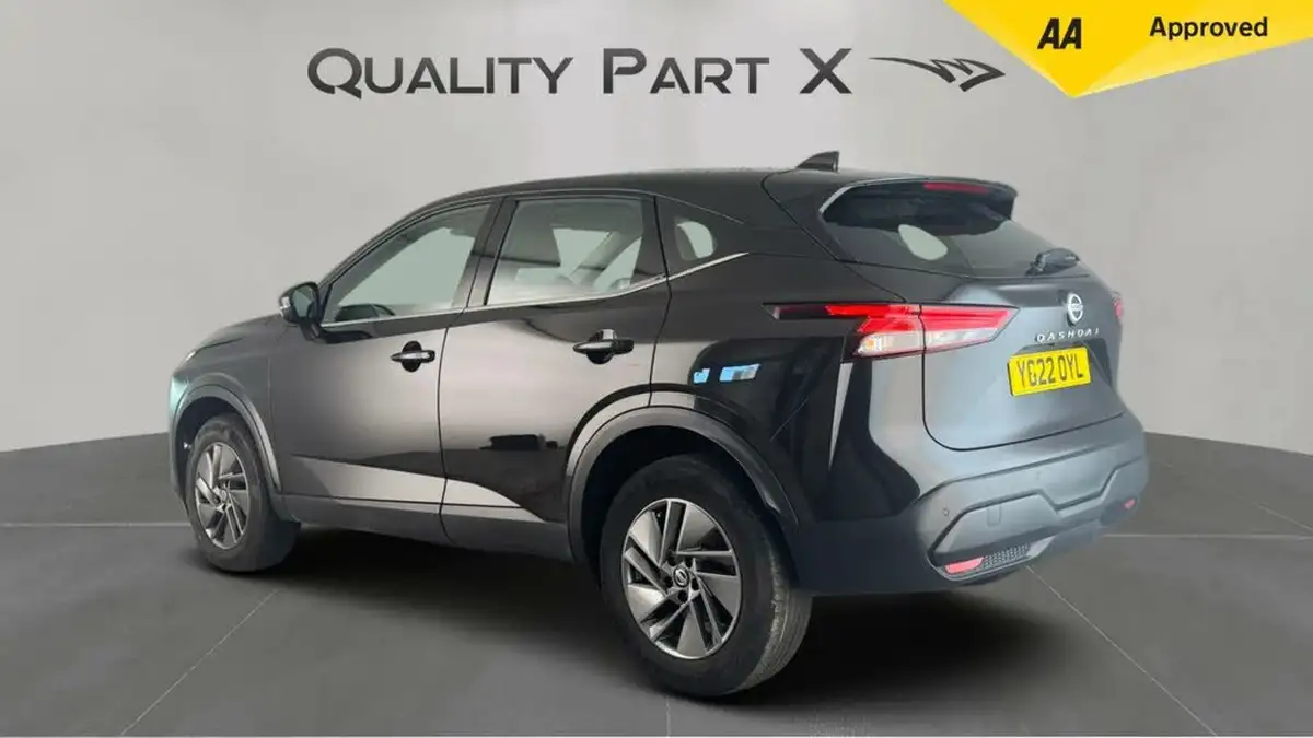 2022-nissan-qashqai-13-dig-t-acenta-premium-140ps-big-4