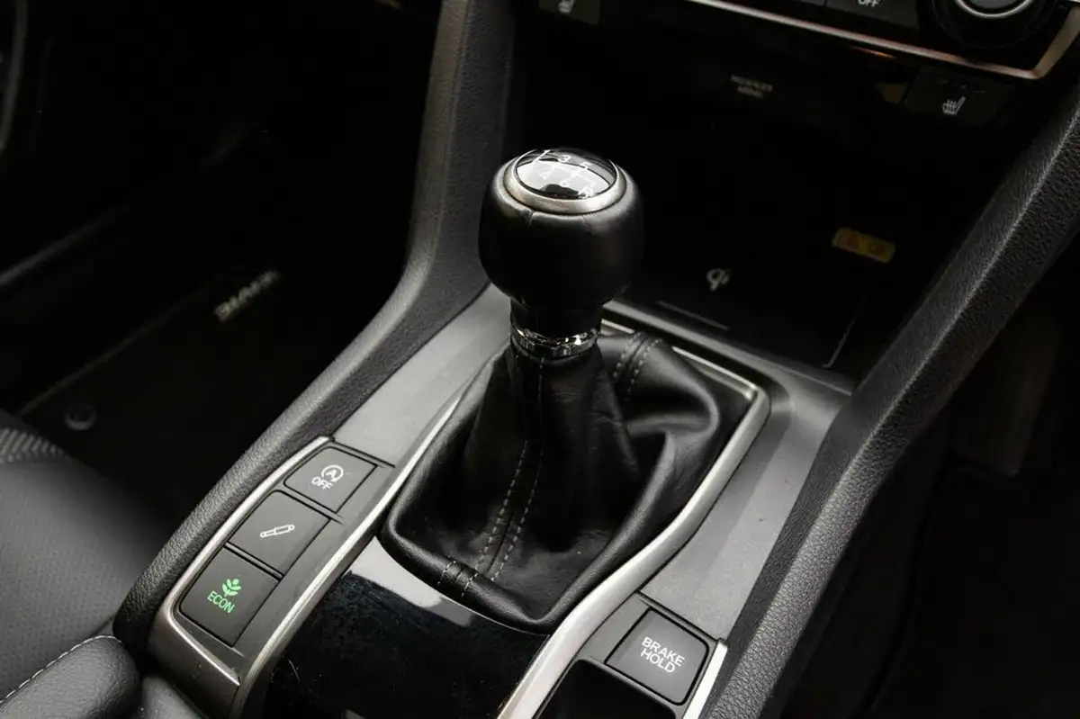 2020-honda-civic-10-vtec-turbo-ex-ss-hatchback-5d-big-30