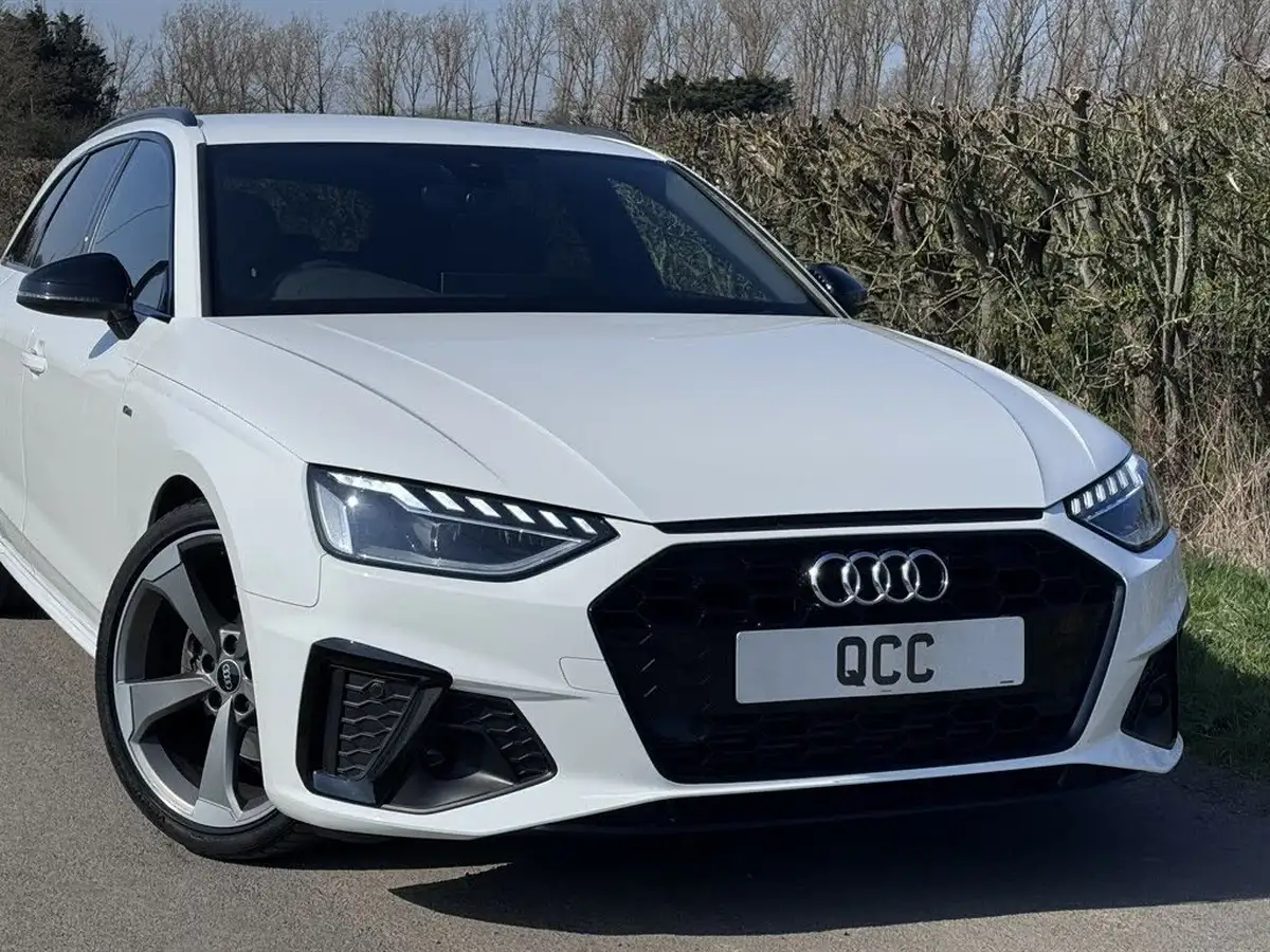 2021-audi-a4-avant-20-35-tfsi-black-edition-s-tronic-big-20