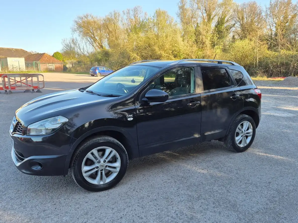 2010-nissan-qashqai-16-n-tec-big-4