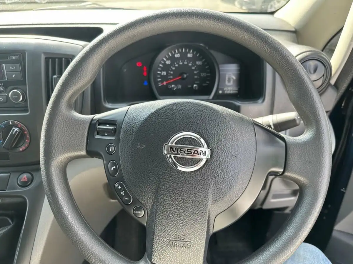 2019-nissan-nv200-15td-acenta-89bhp-crewcab-van-big-7