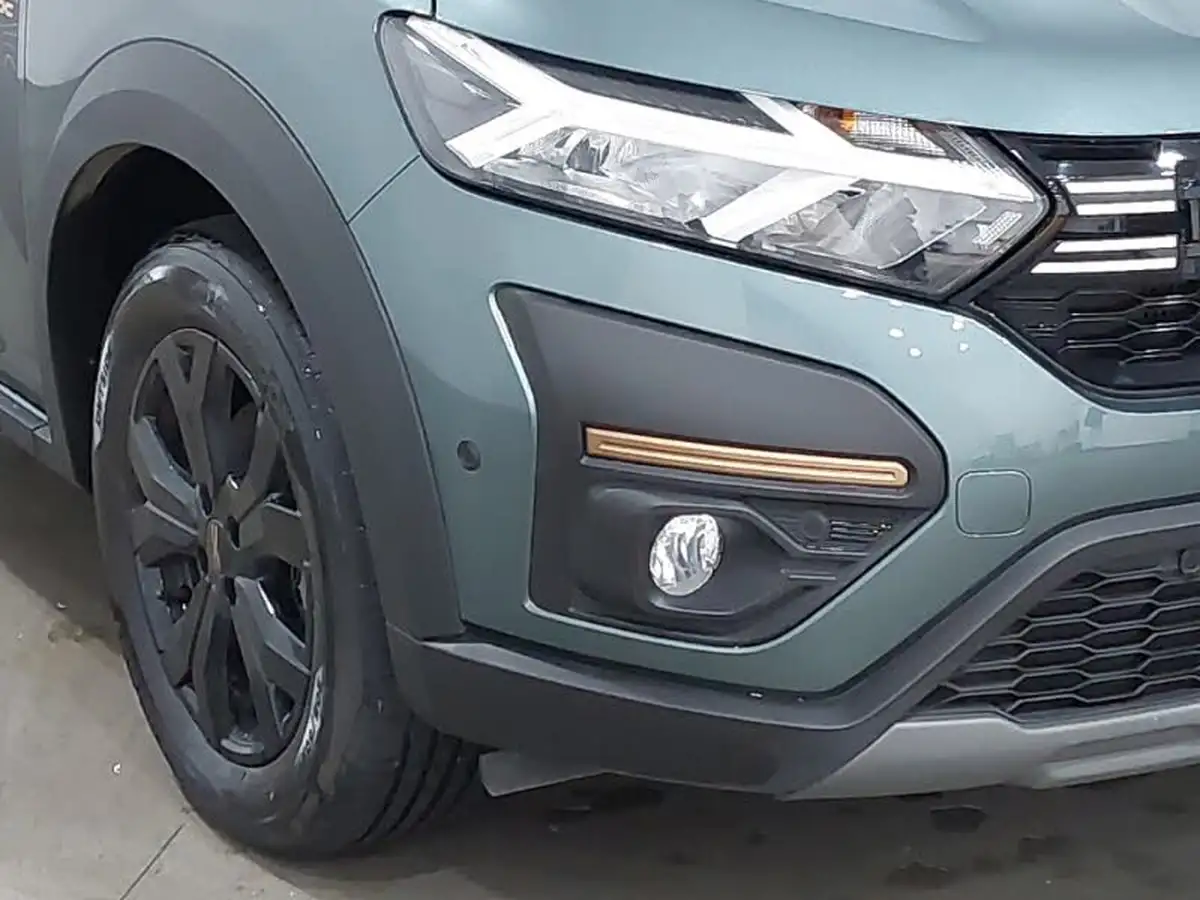 2024-dacia-jogger-16-tce-extreme-big-8