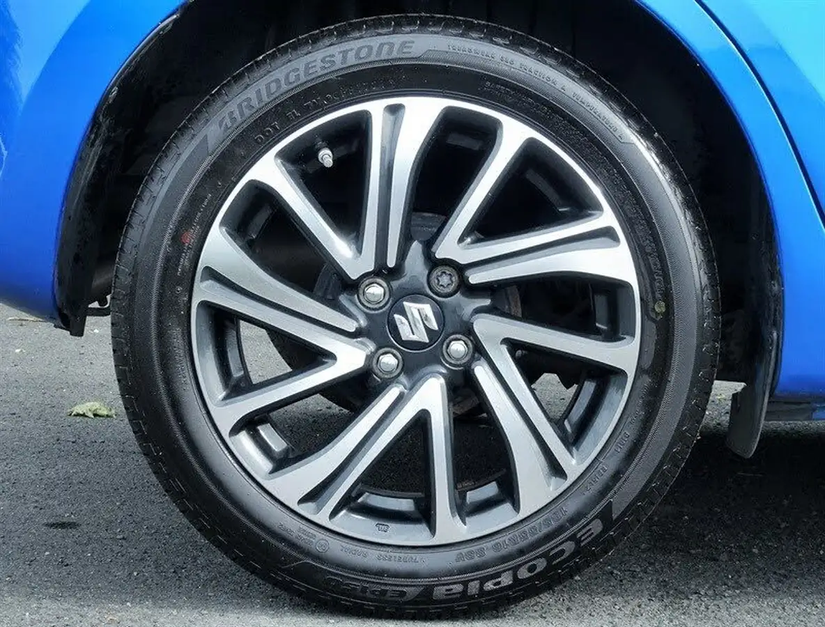 2021-suzuki-swift-12-dualjet-sz-l-big-8