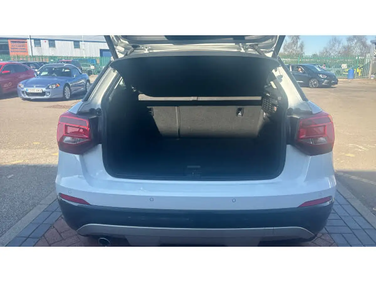 2020-audi-q2-16-30-tdi-sport-s-tronic-big-3