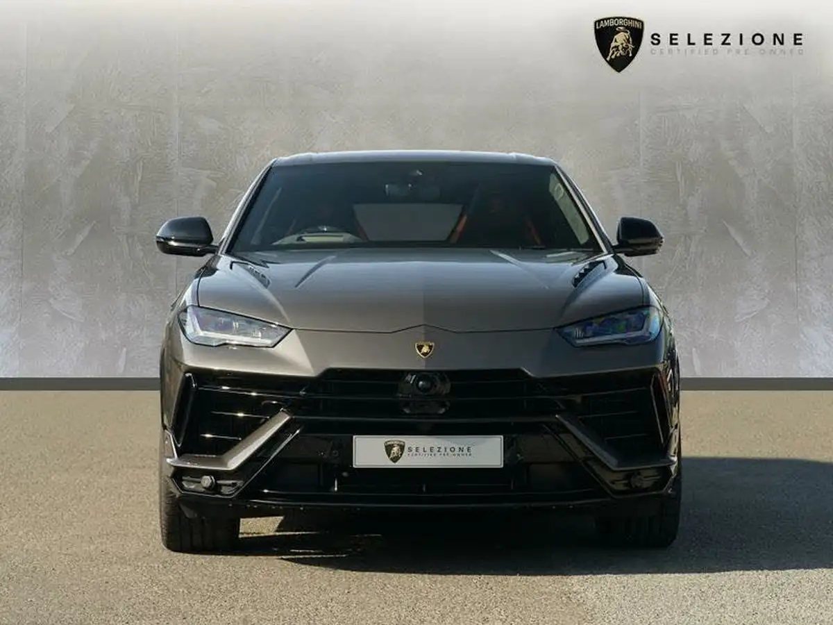 2024-lamborghini-urus-40-no-trim-big-4