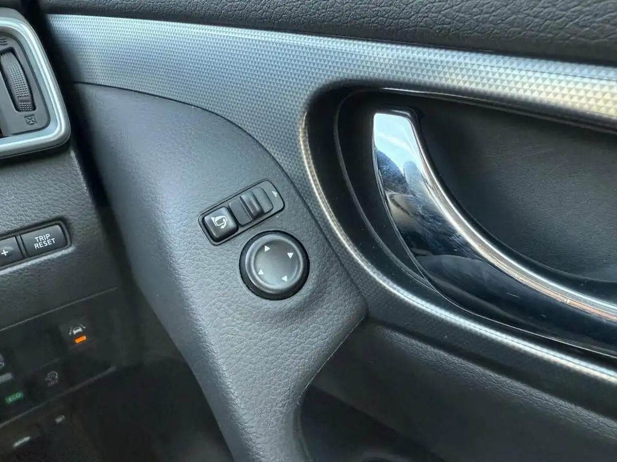 2019-nissan-qashqai-13-dig-t-n-connecta-160ps-propilotheat-pack-dct-big-67